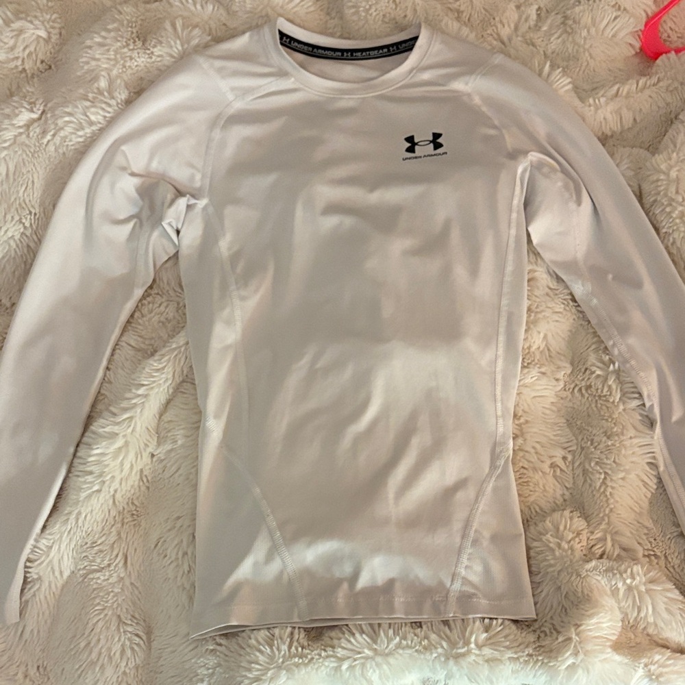 Under Armour Men's Light Gray Long Sleeve Tee